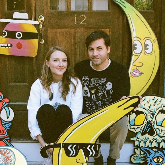 Meet your Posher, Sierra - Picture 1 of 1